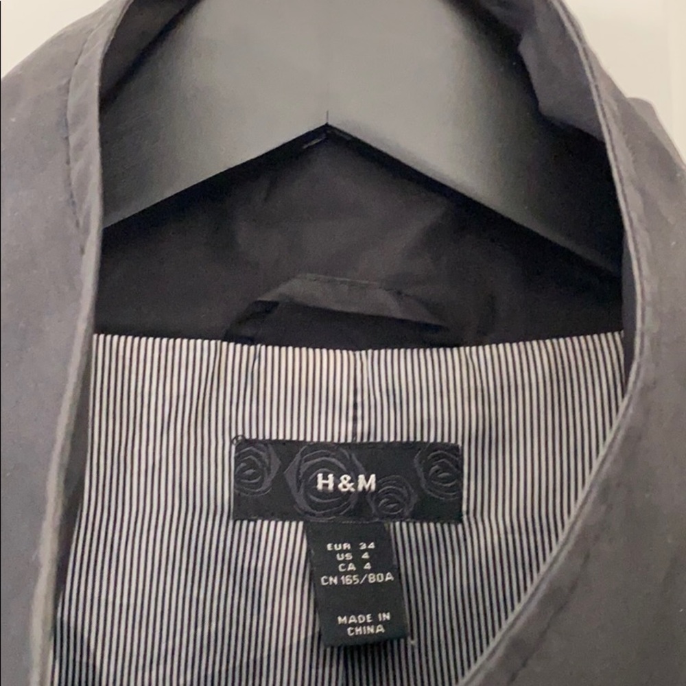 H&M jacket - Picture 2 of 4